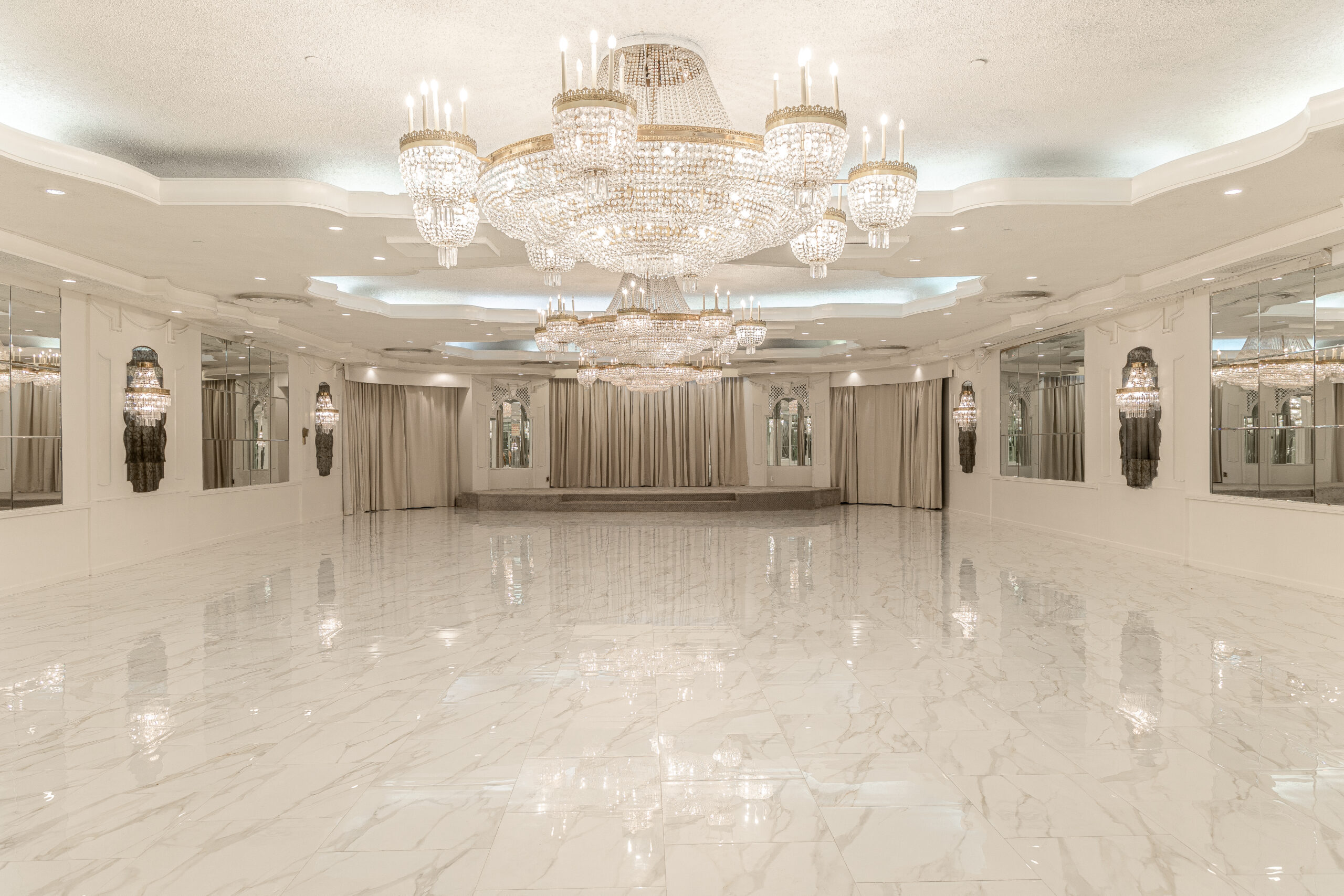 Regency Room -  Corporate Event Space Queens NY